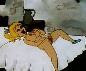 mujer torturada chicas en la playa nudistas (1979)
